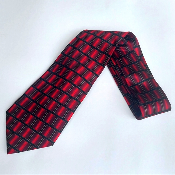 Protocol Other - A Beautifully Patterned Red & Black Protocol Tie Size (OS)